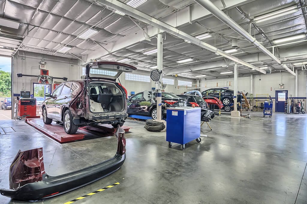 Chesterfield Hears Car Craft Auto Body's Bid to Expand and Cut I-64 Buffer; No Vote Taken