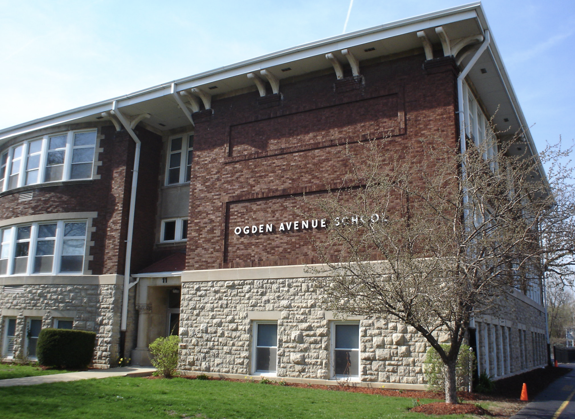 ISBE Wants $200K to Rethink How It Counts Low-Income Students. Here's What That Means for La Grange-Area Schools.