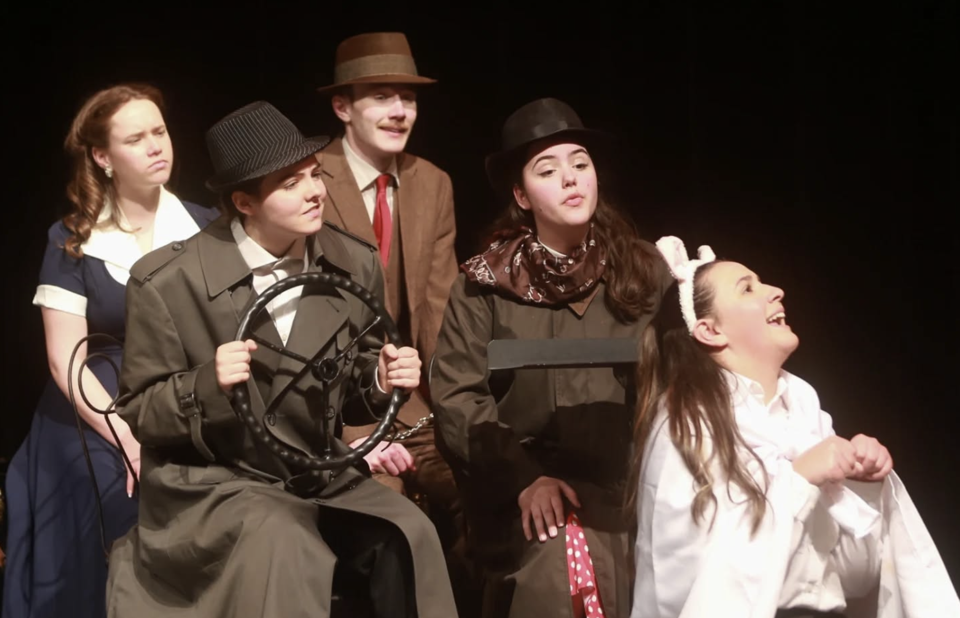 LATTE Theater Stages Hitchcock Parody "The 39 Steps" May 7–9 in Western Springs