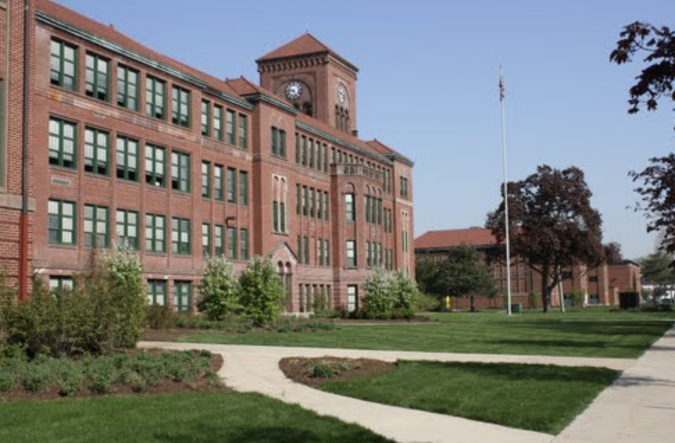 Inside the Classroom: What Makes Lyons Township High School One of Illinois’ Top Schools